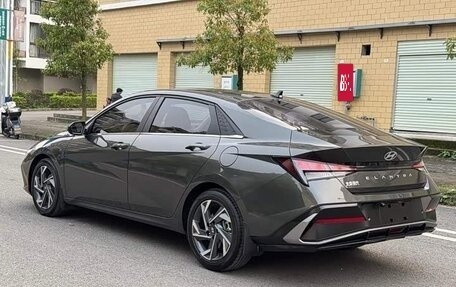 Hyundai Elantra, 2023 год, 1 370 000 рублей, 4 фотография
