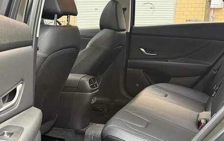 Hyundai Elantra, 2023 год, 1 370 000 рублей, 9 фотография