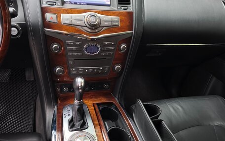 Infiniti QX80 I рестайлинг, 2015 год, 2 950 000 рублей, 13 фотография