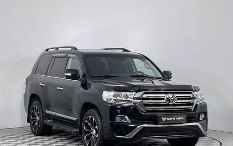 Toyota Land Cruiser 200, 2016 год, 6 099 000 рублей, 3 фотография