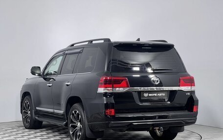Toyota Land Cruiser 200, 2016 год, 6 099 000 рублей, 7 фотография