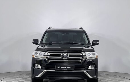 Toyota Land Cruiser 200, 2016 год, 6 099 000 рублей, 2 фотография