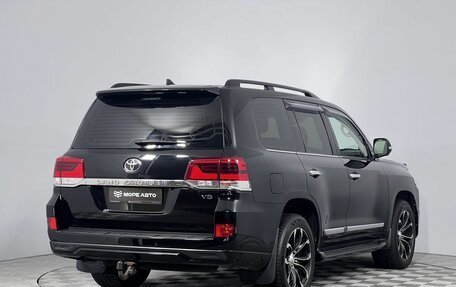 Toyota Land Cruiser 200, 2016 год, 6 099 000 рублей, 5 фотография