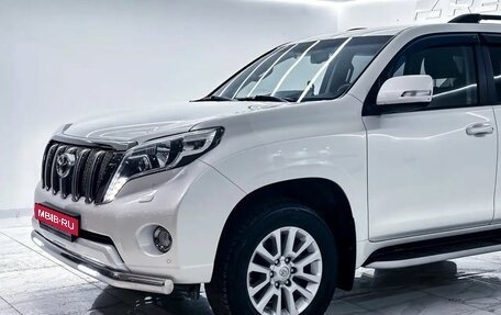 Toyota Land Cruiser Prado 150 рестайлинг 2, 2016 год, 4 450 000 рублей, 6 фотография