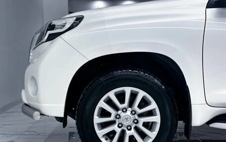 Toyota Land Cruiser Prado 150 рестайлинг 2, 2016 год, 4 450 000 рублей, 7 фотография