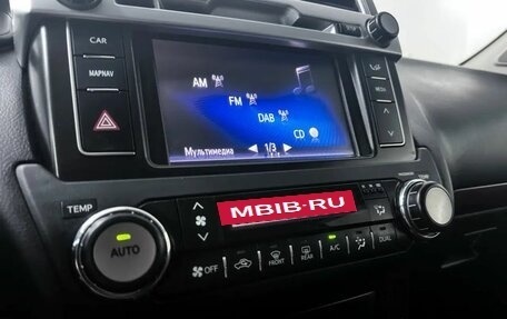 Toyota Land Cruiser Prado 150 рестайлинг 2, 2016 год, 4 450 000 рублей, 15 фотография