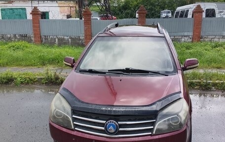 Geely MK Cross I, 2012 год, 265 000 рублей, 2 фотография