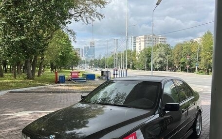 BMW 5 серия, 2000 год, 450 000 рублей, 16 фотография
