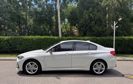 BMW 1 серия, 2022 год, 1 244 000 рублей, 5 фотография