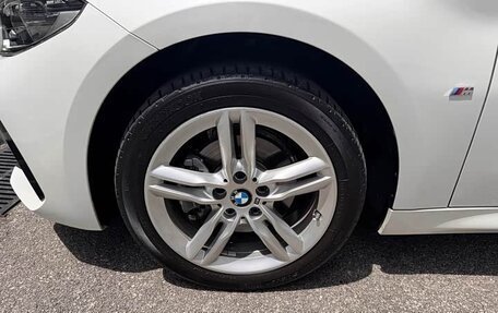 BMW 1 серия, 2022 год, 1 244 000 рублей, 18 фотография