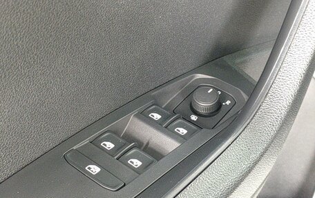 Skoda Karoq I, 2022 год, 2 679 000 рублей, 12 фотография