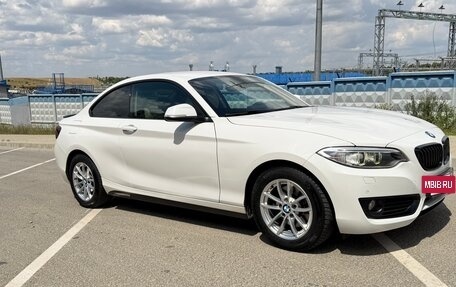 BMW 2 серия F22, 2014 год, 1 750 000 рублей, 2 фотография