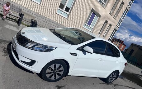KIA Rio III рестайлинг, 2011 год, 670 000 рублей, 2 фотография