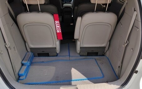 KIA Carnival III, 2018 год, 2 700 000 рублей, 15 фотография