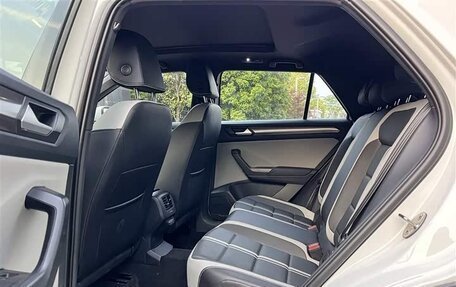 Volkswagen T-Roc I, 2024 год, 1 600 444 рублей, 12 фотография