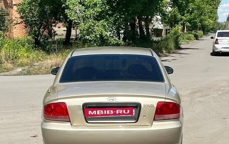 Hyundai Sonata IV рестайлинг, 2005 год, 390 000 рублей, 2 фотография