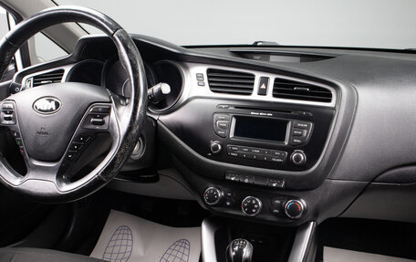 KIA cee'd III, 2015 год, 999 000 рублей, 9 фотография