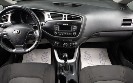 KIA cee'd III, 2015 год, 999 000 рублей, 8 фотография