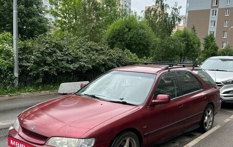 Honda Accord VII рестайлинг, 1994 год, 130 000 рублей, 3 фотография