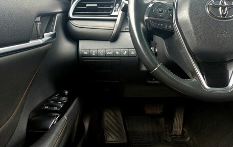 Toyota Camry, 2018 год, 2 950 000 рублей, 18 фотография