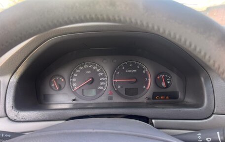 Volvo S80 II рестайлинг 2, 2001 год, 280 000 рублей, 6 фотография