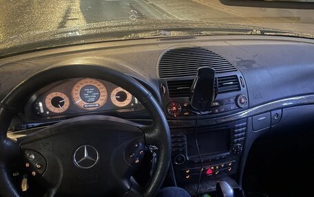 Mercedes-Benz E-Класс, 2003 год, 645 000 рублей, 8 фотография