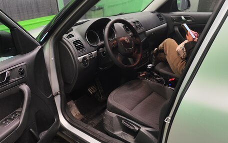 Skoda Yeti I рестайлинг, 2012 год, 1 100 011 рублей, 9 фотография
