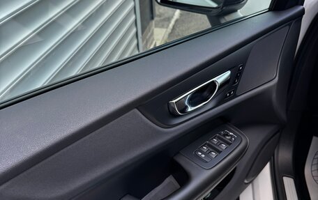 Volvo S60 III, 2022 год, 3 170 000 рублей, 11 фотография
