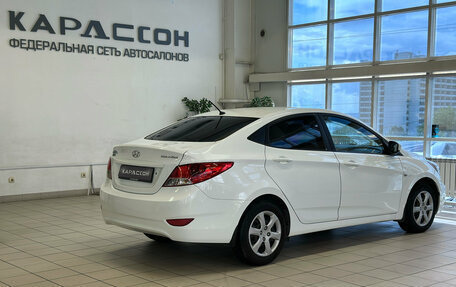 Hyundai Solaris II рестайлинг, 2011 год, 839 000 рублей, 2 фотография