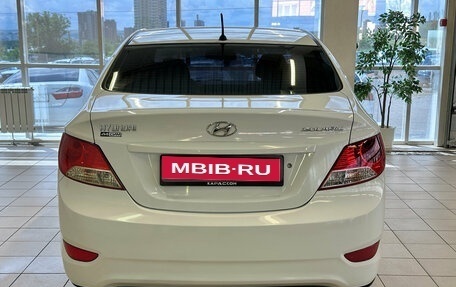 Hyundai Solaris II рестайлинг, 2011 год, 839 000 рублей, 4 фотография