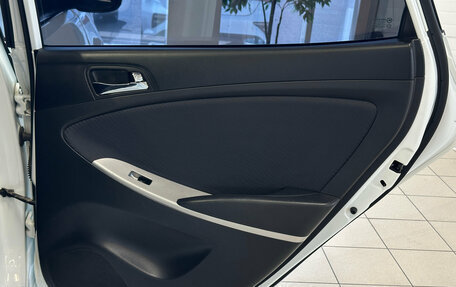 Hyundai Solaris II рестайлинг, 2011 год, 839 000 рублей, 17 фотография
