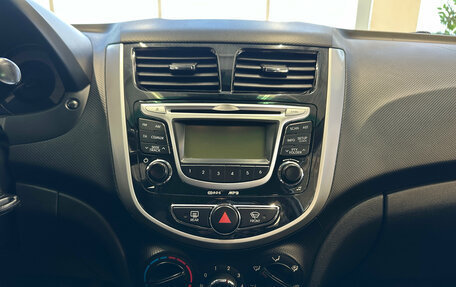 Hyundai Solaris II рестайлинг, 2011 год, 839 000 рублей, 12 фотография