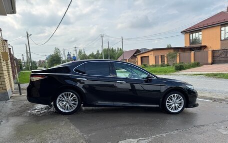 Toyota Camry, 2018 год, 2 550 000 рублей, 23 фотография