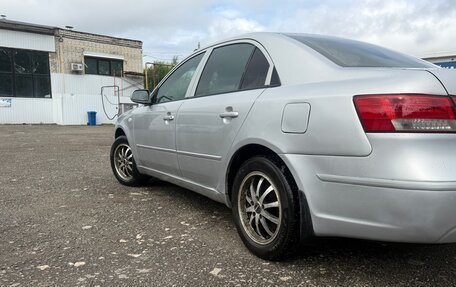 Hyundai Sonata VI, 2008 год, 750 000 рублей, 3 фотография