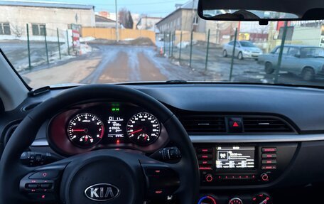 KIA Rio IV, 2018 год, 1 240 000 рублей, 10 фотография