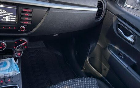 KIA Rio IV, 2018 год, 1 240 000 рублей, 11 фотография