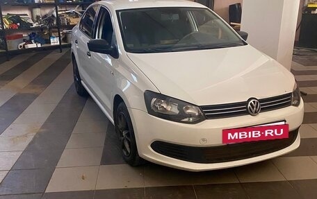 Volkswagen Polo VI (EU Market), 2014 год, 650 000 рублей, 3 фотография