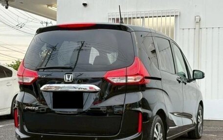 Honda Freed II, 2023 год, 1 430 000 рублей, 6 фотография