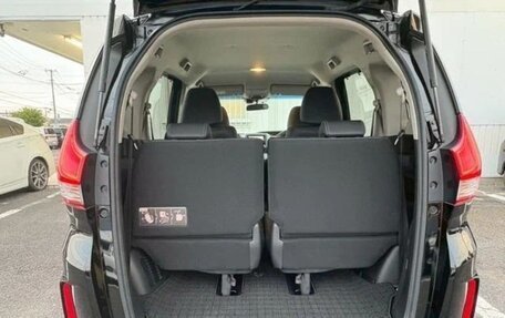 Honda Freed II, 2023 год, 1 430 000 рублей, 12 фотография
