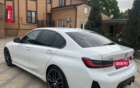 BMW 3 серия, 2023 год, 3 050 000 рублей, 4 фотография