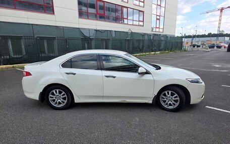 Honda Accord VIII рестайлинг, 2011 год, 1 250 000 рублей, 7 фотография