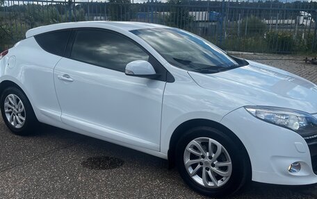 Renault Megane III, 2013 год, 859 000 рублей, 15 фотография