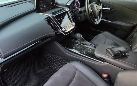 Toyota Crown, 2019 год, 3 330 000 рублей, 16 фотография