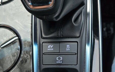 Toyota Crown, 2019 год, 3 330 000 рублей, 14 фотография