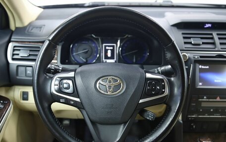 Toyota Camry, 2015 год, 1 820 000 рублей, 15 фотография