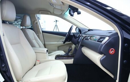 Toyota Camry, 2015 год, 1 820 000 рублей, 20 фотография