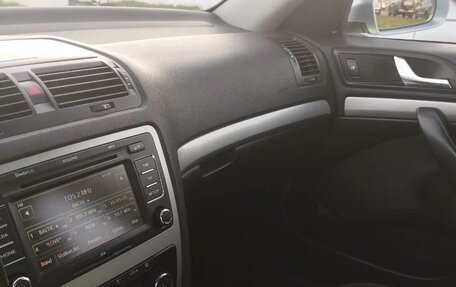 Skoda Octavia, 2010 год, 870 000 рублей, 7 фотография