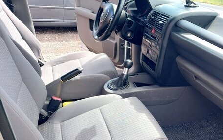 Audi A2, 2000 год, 660 000 рублей, 15 фотография