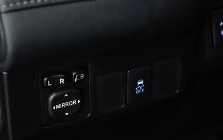 Toyota RAV4, 2015 год, 1 647 055 рублей, 17 фотография