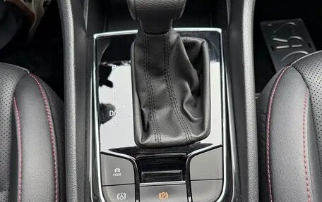 Skoda Karoq I, 2022 год, 2 050 000 рублей, 12 фотография